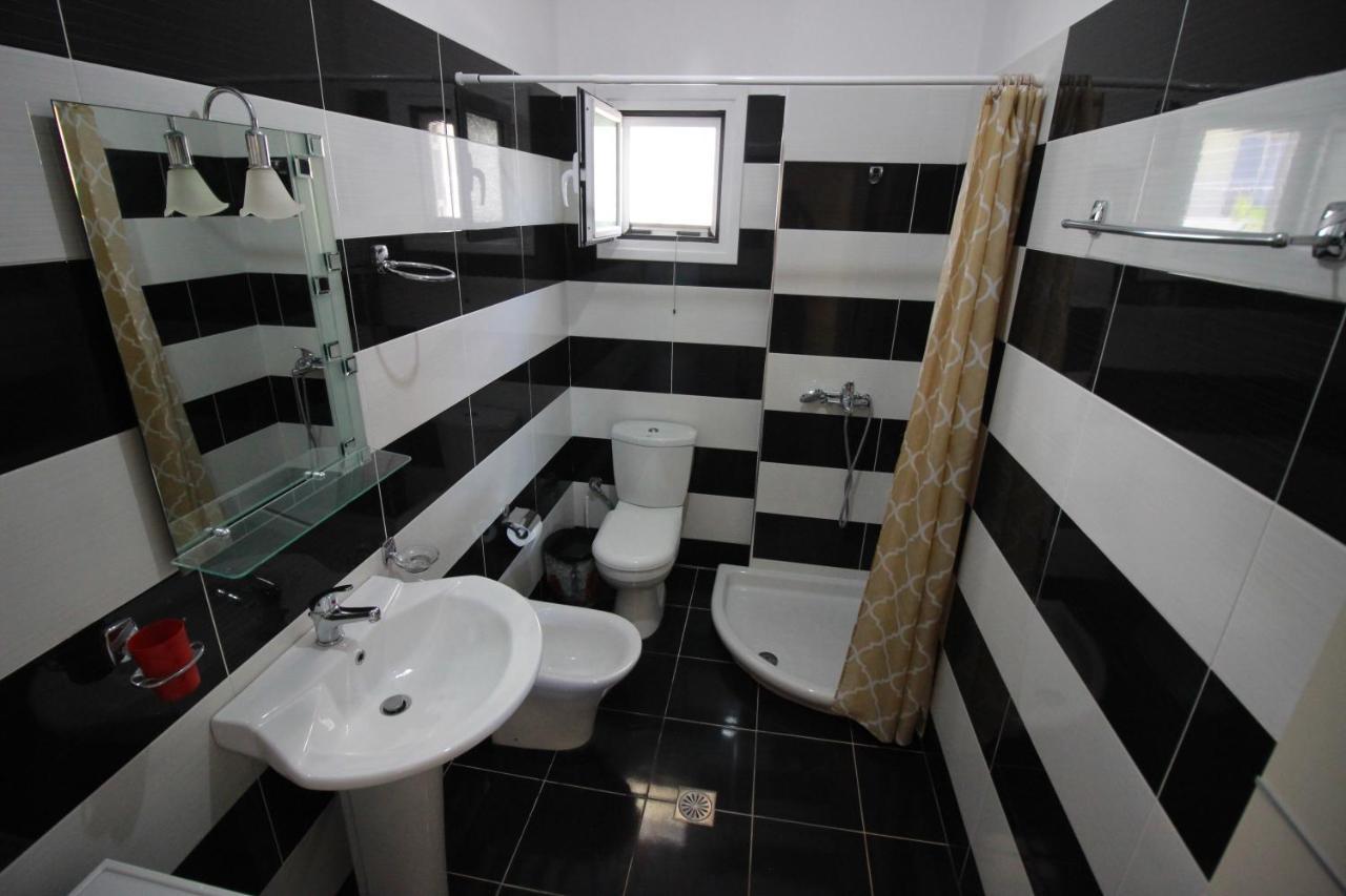 Villa Roel Sarandë Buitenkant foto
