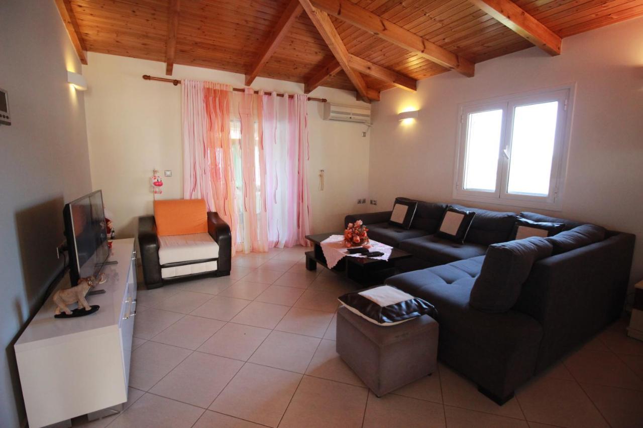 Villa Roel Sarandë Buitenkant foto