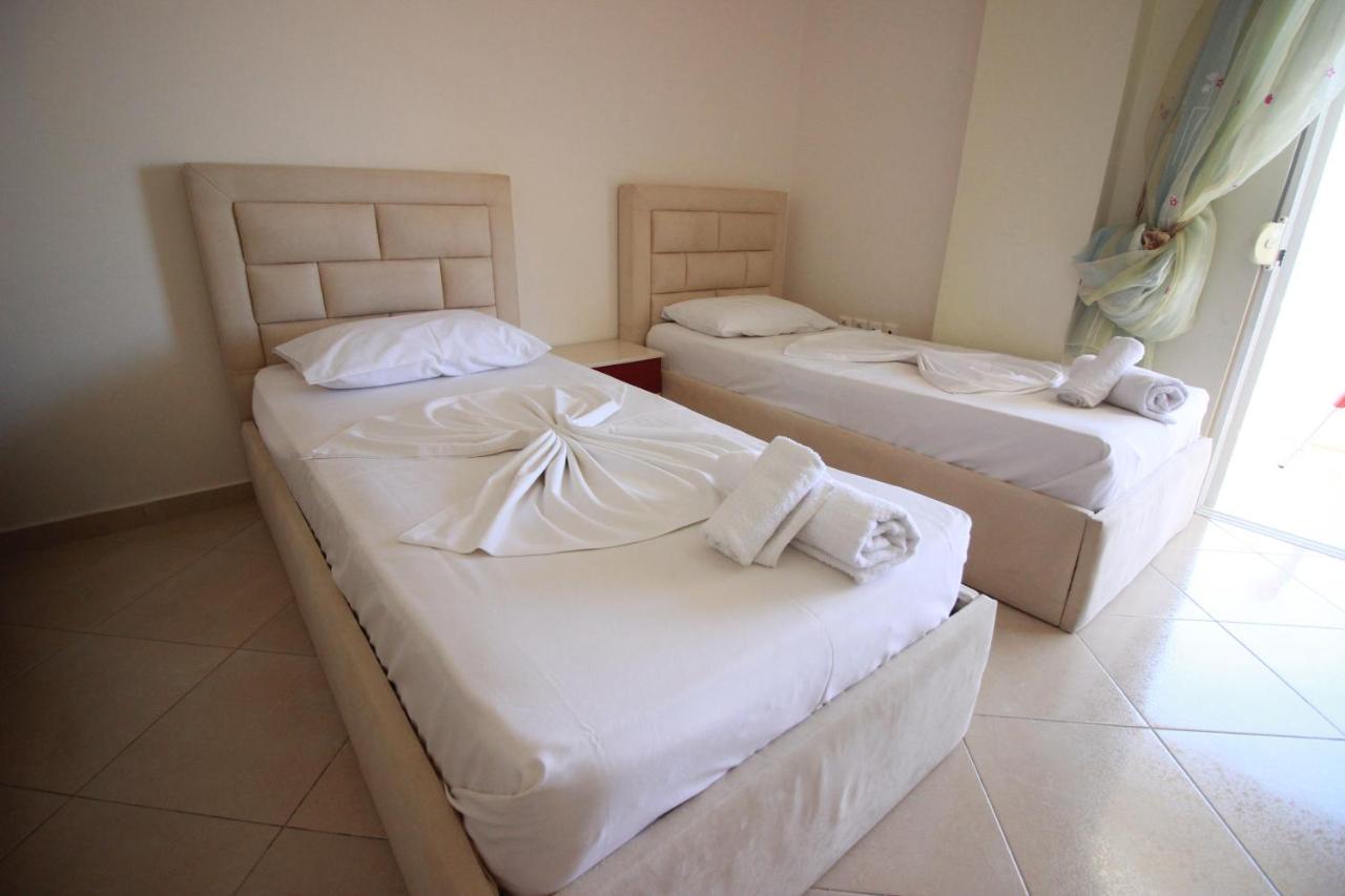 Villa Roel Sarandë Buitenkant foto